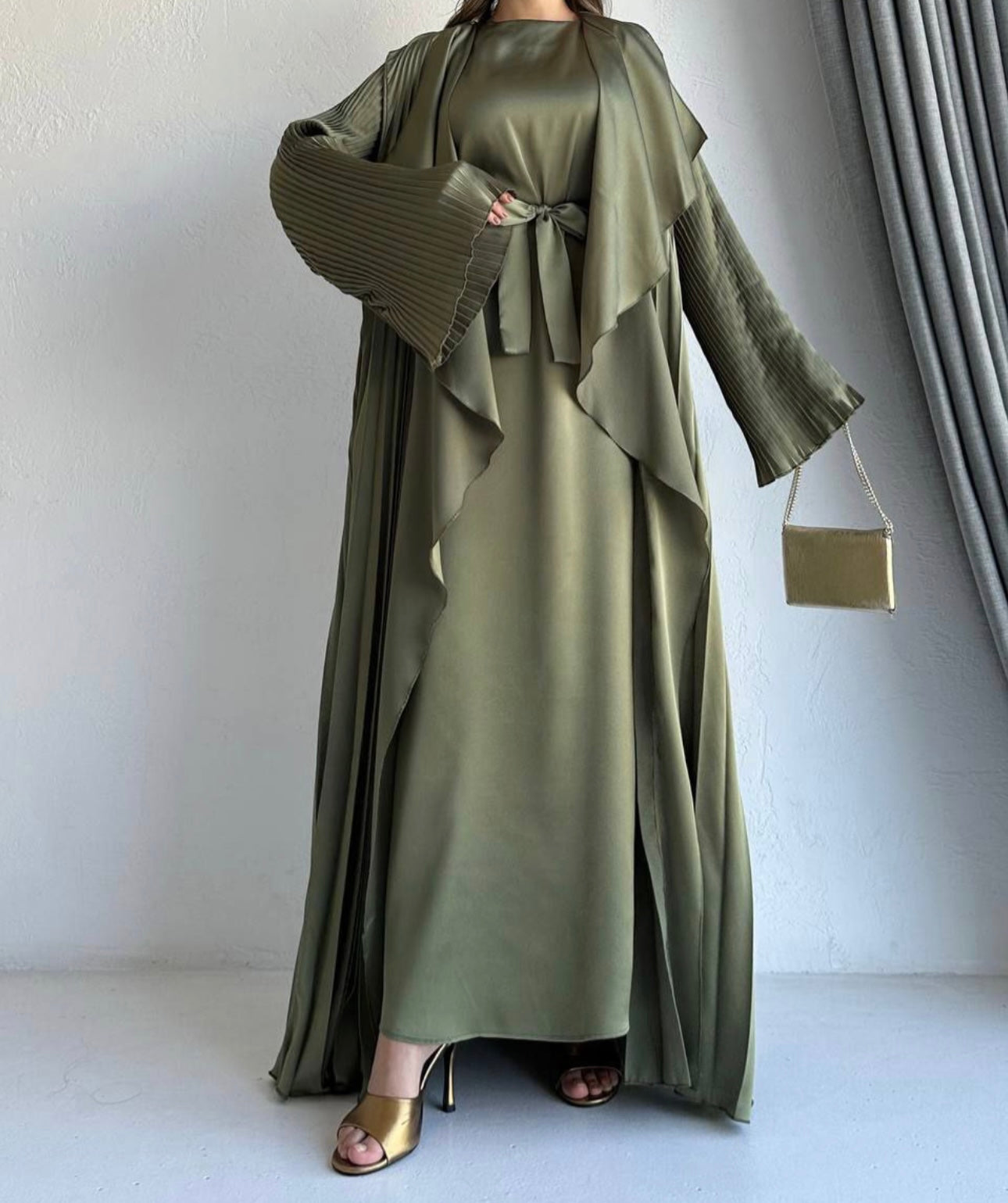 3 Pcs Satin Pleated Open  Abaya set