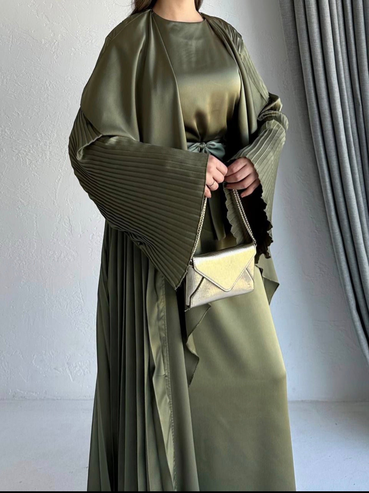 3 Pcs Satin Pleated Open  Abaya set